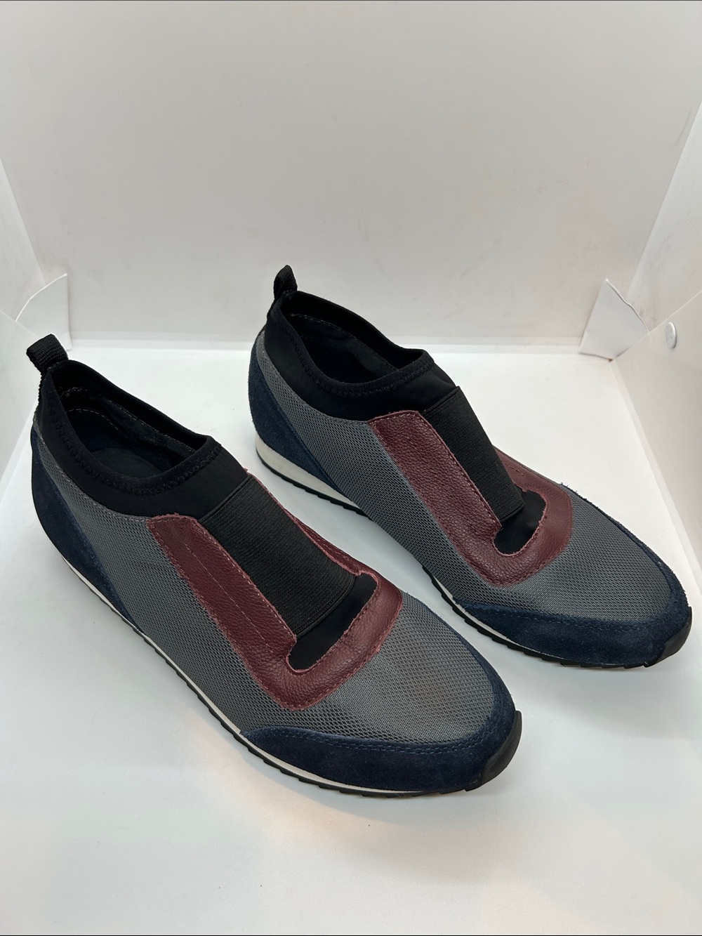 AEROSOLES
Pantheon Blue Fashion 
Sneakers Women Size 9.5 US